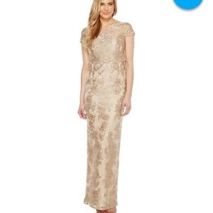 Adrianna Papell Gold Lace dress